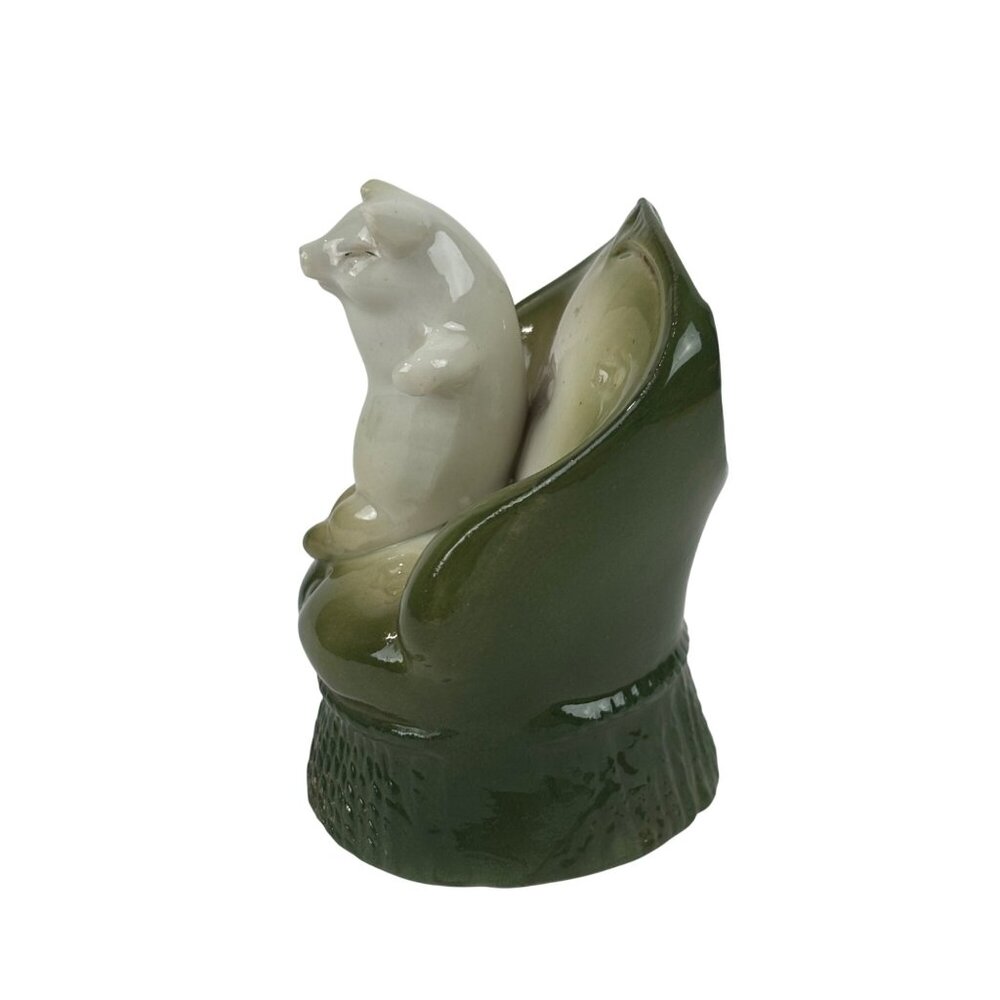 Vintage Porcelain Pig On Chair Toothpick Holder Tiny Green Vase - Picture 4 of 10